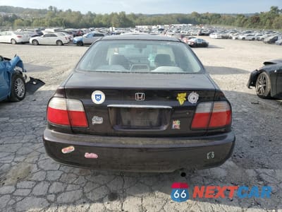 Zdjęcie 6 z 12 samochodu: 1997 HONDA ACCORD SE VIN:1HGCD5609VA041204 - miniatura