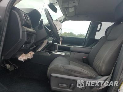 Zdjęcie 7 z 13 samochodu: 2015 TOYOTA TUNDRA VIN:5TFDW5F19FX434401 - miniatura