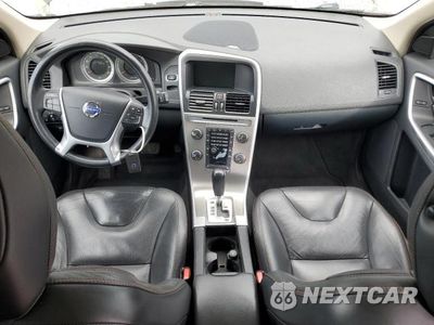 Zdjęcie 8 z 12 samochodu: 2011 VOLV XC60 AWD W/MOONROOF VIN:YV4902DZ7B2212362 - miniatura