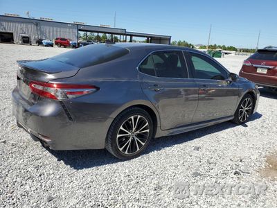 Trzecie zdjęcie samochodu z tyłu: 2019 TOYOTA CAMRY L VIN:4T1B11HK0KU854124 - miniatura
