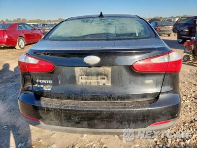 Zdjęcie 6 z 11 samochodu: 2014 KIA FORTE EX VIN:KNAFX4A80E5162770 - miniatura