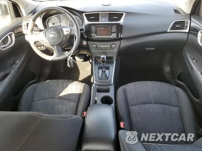 Zdjęcie 8 z 12 samochodu: 2017 NISSAN SENTRA S VIN:3N1AB7AP4HY290749 - miniatura