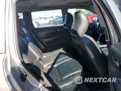 Zdjęcie 10 z 12 samochodu: 2002 VOLVO V70 XC VIN:YV1SZ58D021068728 - miniatura