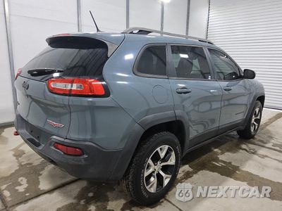 Trzecie zdjęcie samochodu z tyłu: 2014 JEEP CHEROKEE TRAILHAWK VIN:1C4PJMBS8EW201876 - miniatura