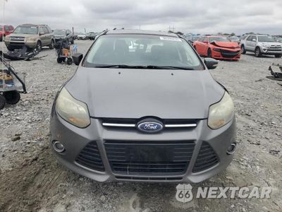 Piąte zdjęcie samochodu w środku: 2012 FORD FOCUS TITANIUM VIN:1FAHP3J27CL135016 - miniatura