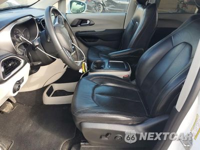 Zdjęcie 7 z 12 samochodu: 2022 CHRYSLER PACIFICA TOURING L VIN:2C4RC1BG5NR116967 - miniatura