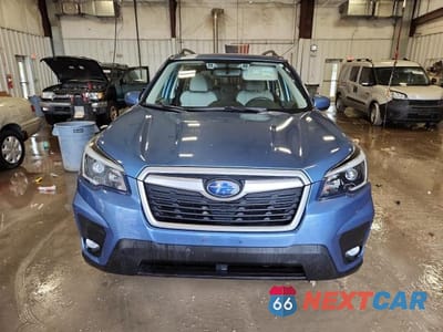 Piąte zdjęcie samochodu w środku: 2021 SUBARU FORESTER PREMIUM VIN:JF2SKAFC8MH477813 - miniatura