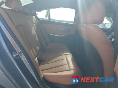 Zdjęcie 10 z 14 samochodu: 2023 BMW 330E VIN:3MW39FF03P8D21430 - miniatura
