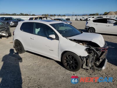 Czwarte zdjęcie samochodu z boku: 2010 VOLKSWAGEN GTI VIN:WVWED7AJ6AW340861 - miniatura