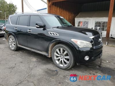 Czwarte zdjęcie samochodu z boku: 2013 INFINITI QX56 BASE VIN:JN8AZ2NEXD9041123 - miniatura