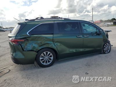 Trzecie zdjęcie samochodu z tyłu: 2023 TOYOTA SIENNA XLE VIN:5TDYRKEC9PS139705 - miniatura