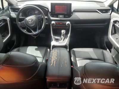 Zdjęcie 8 z 16 samochodu: 2021 TOYOTA RAV4 XLE PREMIUM VIN:2T3C1RFV2MC169019 - miniatura