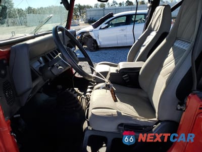 Zdjęcie 7 z 14 samochodu: 1993 JEEP WRANGLER / YJ RENEGADE VIN:1J4FY69SXPP206058 - miniatura