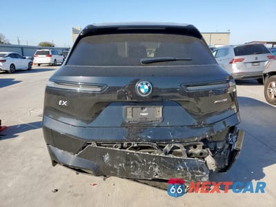 Zdjęcie 6 z 15 samochodu: 2024 BMW IX XDRIVE50 VIN:WB523CF08RCN04652 - miniatura