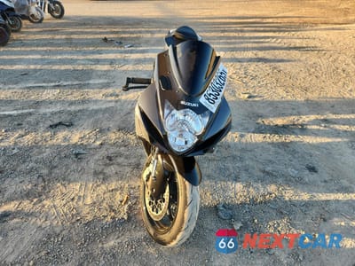 Drugie zdjęcie samochodu z przodu: 2025 SUZUKI GSX-R600 VIN:JS1GN7FA3S7101756 - miniatura