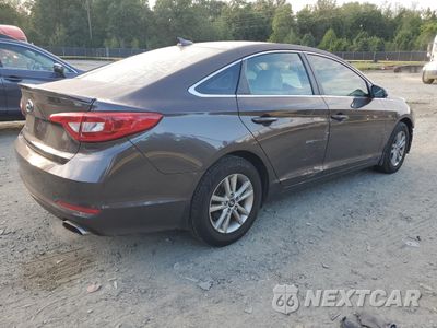 Trzecie zdjęcie samochodu z tyłu: 2017 HYUNDAI SONATA SE VIN:5NPE24AFXHH512647 - miniatura