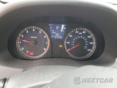 Zdjęcie 9 z 12 samochodu: 2013 HYUNDAI ACCENT GLS VIN:KMHCU4AE2DU365499 - miniatura