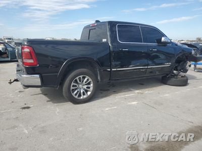 Trzecie zdjęcie samochodu z tyłu: 2022 RAM 1500 LIMITED VIN:1C6SRFHT0NN131950 - miniatura
