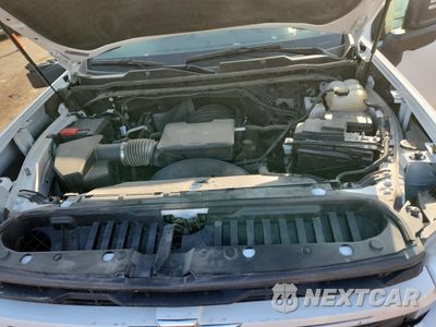 Zdjęcie 11 z 14 samochodu: 2024 CHEVROLET SILVERADO K2500 CUSTOM VIN:1GC1YME71RF396864 - miniatura