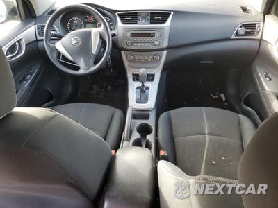Zdjęcie 8 z 12 samochodu: 2014 NISSAN SENTRA S VIN:3N1AB7AP2EY269152 - miniatura