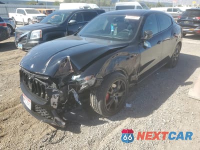 2021 MASERATI LEVANTE SPORT ZN661XUS0MX359646 - główne zdjęcie licytacji z USA - miniatura