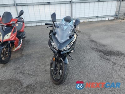 Drugie zdjęcie samochodu z przodu: 2020 KAWASAKI EX400 VIN:JKAEXKG11LDA66885 - miniatura