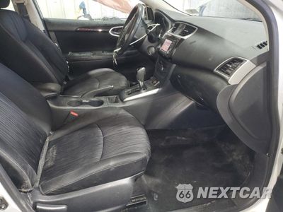 Zdjęcie 7 z 15 samochodu: 2018 NISSAN SENTRA S VIN:3N1AB7AP9JL622042 - miniatura