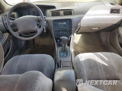Zdjęcie 8 z 14 samochodu: 1999 TOYOTA CAMRY CE VIN:4T1BG22K0XU418572 - miniatura