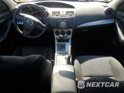 Zdjęcie 8 z 12 samochodu: 2010 MAZDA 3 I VIN:JM1BL1SG2A1266518 - miniatura