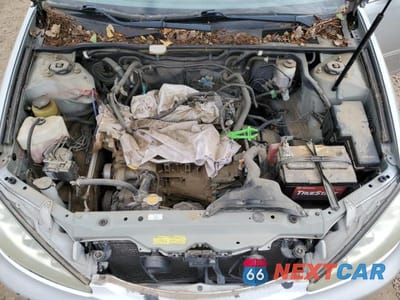 Zdjęcie 11 z 13 samochodu: 2005 TOYOTA CAMRY LE VIN:4T1BE32K55U025983 - miniatura