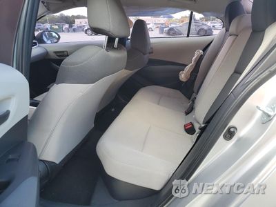 Zdjęcie 10 z 15 samochodu: 2022 TOYOTA COROLLA LE VIN:JTDEAMDE4NJ048070 - miniatura