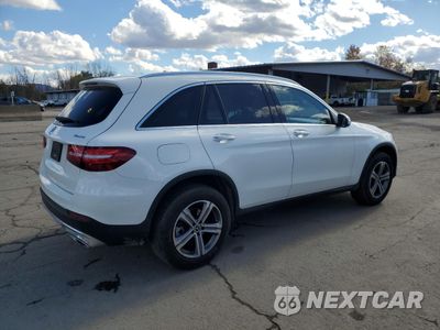 Trzecie zdjęcie samochodu z tyłu: 2019 MERCEDES-BENZ GLC 300 4MATIC VIN:WDC0G4KB3KF666216 - miniatura