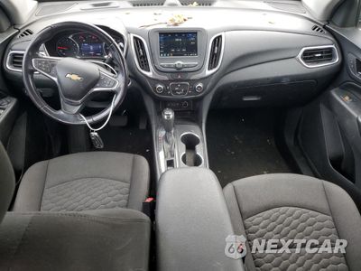 Zdjęcie 8 z 15 samochodu: 2019 CHEVROLET EQUINOX LT VIN:3GNAXJEVXKS637569 - miniatura