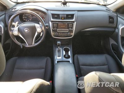 Zdjęcie 8 z 15 samochodu: 2018 NISSAN ALTIMA 2.5 VIN:1N4AL3AP4JC116042 - miniatura