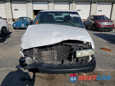 Piąte zdjęcie samochodu w środku: 2002 CHEVROLET S TRUCK S10 VIN:1GCCS19W528185316 - miniatura