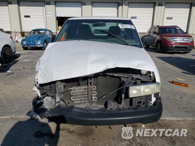 Piąte zdjęcie samochodu w środku: 2002 CHEVROLET S TRUCK S10 VIN:1GCCS19W528185316 - miniatura