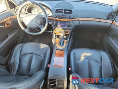 Zdjęcie 8 z 12 samochodu: 2005 MERCEDES-BENZ E 320 CDI VIN:WDBUF26J45A761738 - miniatura
