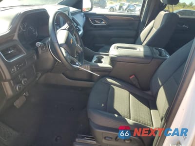Zdjęcie 7 z 17 samochodu: 2024 CHEVROLET SUBURBAN C1500 LS VIN:1GNSCBKD4RR253981 - miniatura