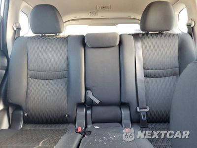 Zdjęcie 10 z 13 samochodu: 2018 NISSAN ROGUE S VIN:5N1AT2MT4JC756468 - miniatura