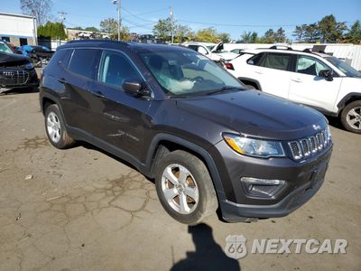 Czwarte zdjęcie samochodu z boku: 2020 JEEP COMPASS LATITUDE VIN:3C4NJDBB8LT146713 - miniatura