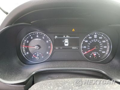 Zdjęcie 9 z 14 samochodu: 2023 KIA FORTE LX VIN:3KPF24AD9PE642876 - miniatura
