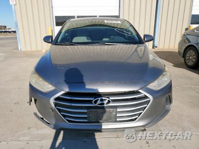 Piąte zdjęcie samochodu w środku: 2018 HYUNDAI ELANTRA SEL VIN:KMHD84LF0JU449685 - miniatura