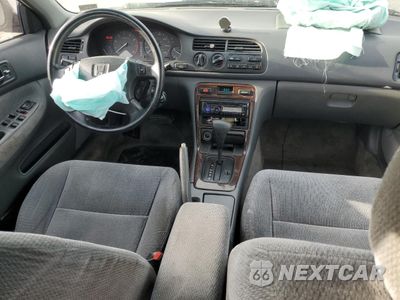 Zdjęcie 8 z 12 samochodu: 1997 HONDA ACCORD SE VIN:1HGCD5609VA041204 - miniatura
