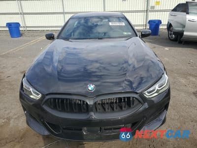 Piąte zdjęcie samochodu w środku: 2024 BMW 840XI VIN:WBAGV4C01RCS01112 - miniatura