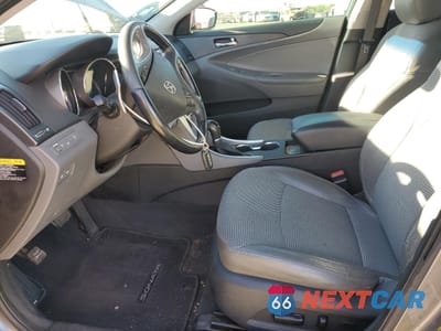 Zdjęcie 7 z 14 samochodu: 2012 HYUNDAI SONATA SE VIN:5NPEC4AC9CH364356 - miniatura