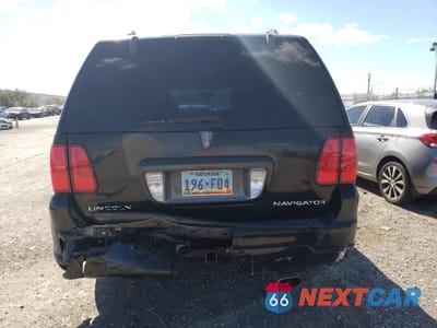 Zdjęcie 6 z 13 samochodu: 2004 LINCOLN NAVIGATOR VIN:5LMFU28R94LJ26836 - miniatura