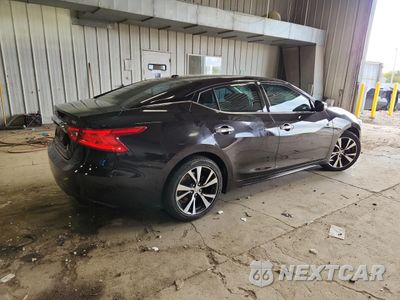 Trzecie zdjęcie samochodu z tyłu: 2017 NISSAN MAXIMA 3.5S VIN:1N4AA6AP6HC386083 - miniatura