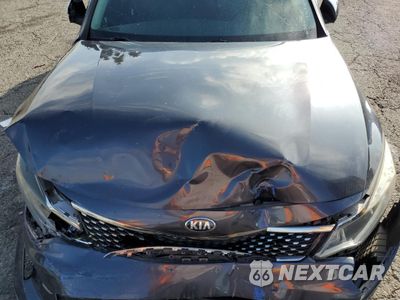 Zdjęcie 11 z 12 samochodu: 2018 KIA OPTIMA EX VIN:5XXGU4L3XJG212579 - miniatura