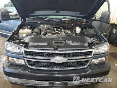 Zdjęcie 11 z 12 samochodu: 2006 CHEVROLET SILVERADO K2500 HEAVY DUTY VIN:1GCHK29D96E191461 - miniatura