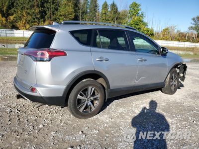Trzecie zdjęcie samochodu z tyłu: 2017 TOYOTA RAV4 XLE VIN:2T3RFREV4HW649046 - miniatura